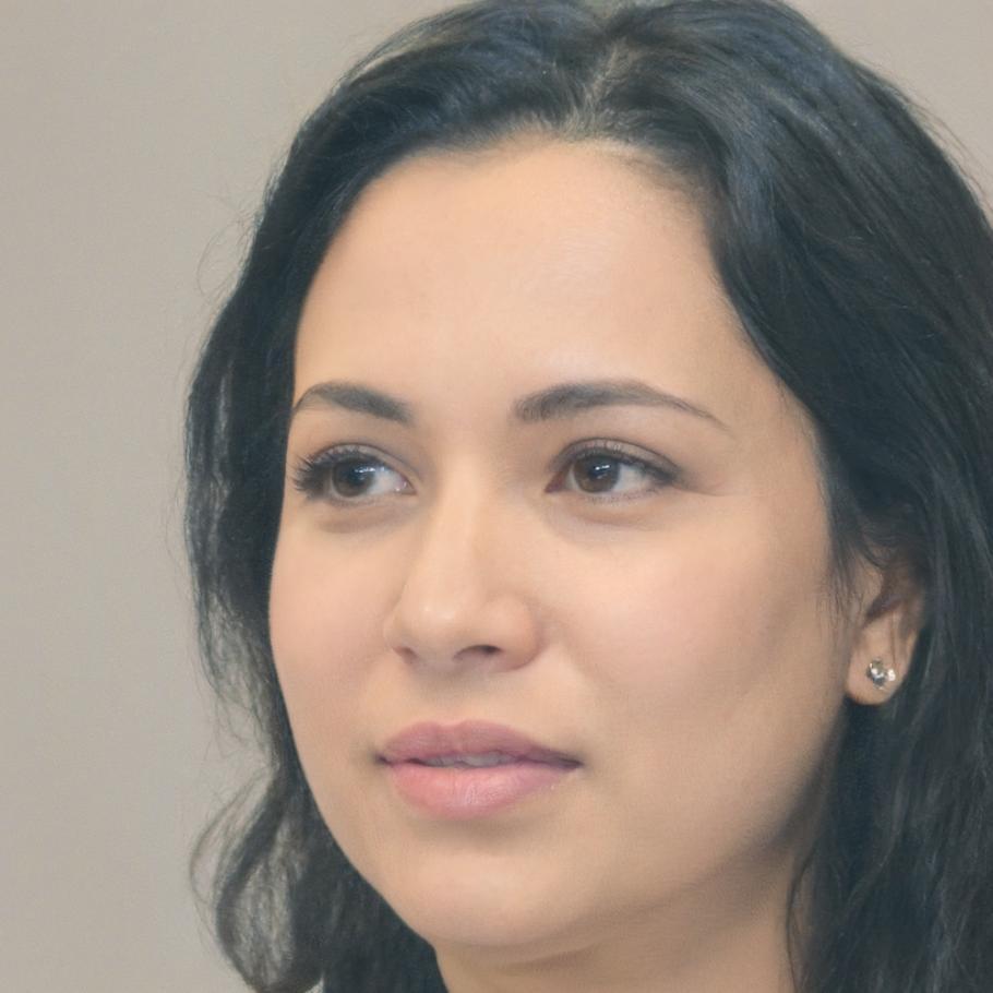 Marie Dubois, experte en finances personnelles et formatrice principale